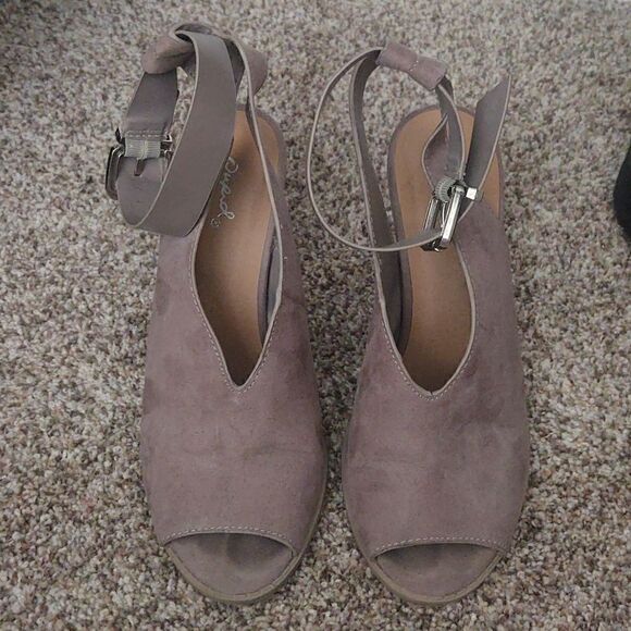 Qupid Ankle boots  - Picture 1 of 5